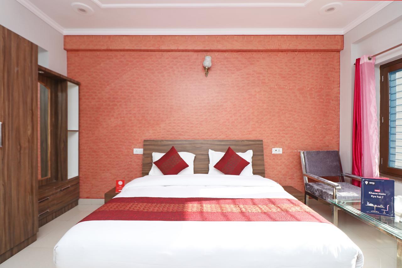 Oyo 11877 Royal Residency 호텔 New Tehri 객실 사진
